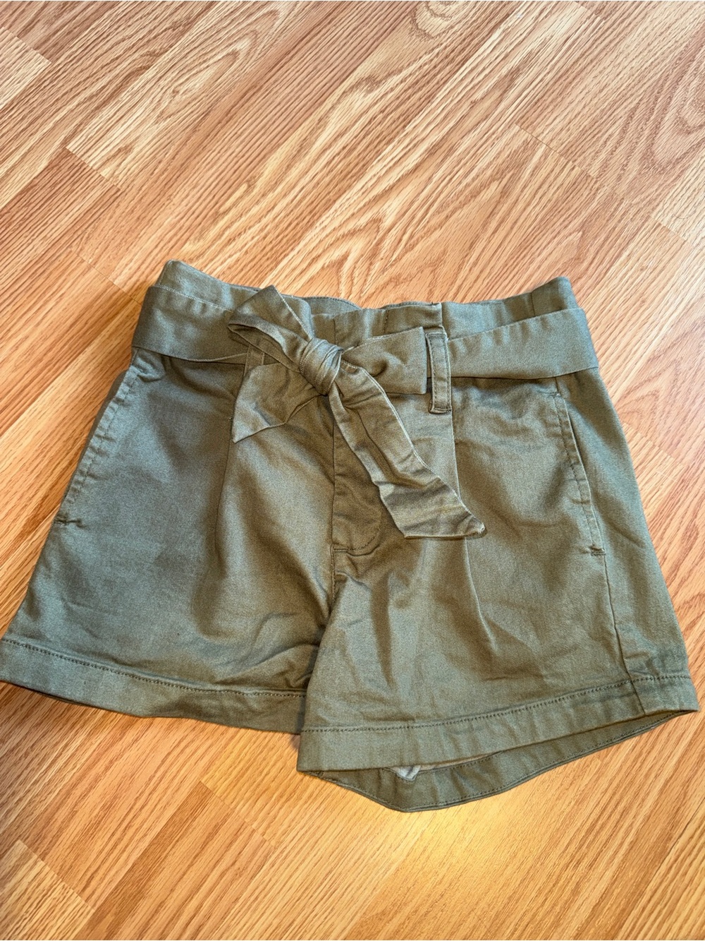 Hydraulic Olive Green High-Rise Tie-Waist Women's Shorts